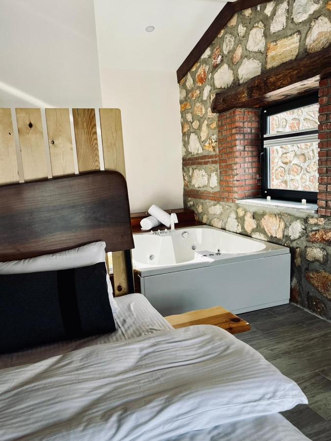 Hotel Masklavi Kestel  Zewnętrze zdjęcie